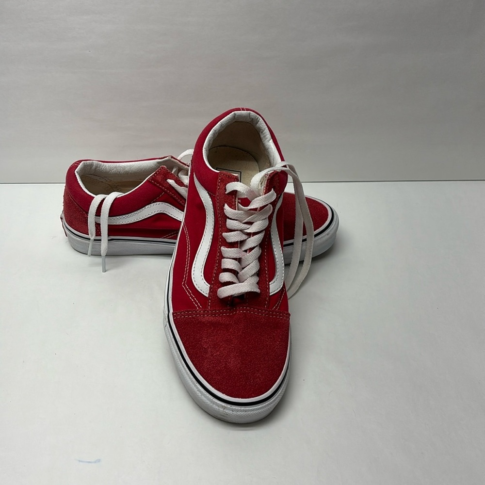 Vans Sneakers Red Old Skool Shoes Skater Retro Suede Canvas Men's 9 Women's 10.5